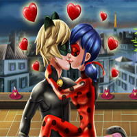 Ladybug Valentine Paris Game